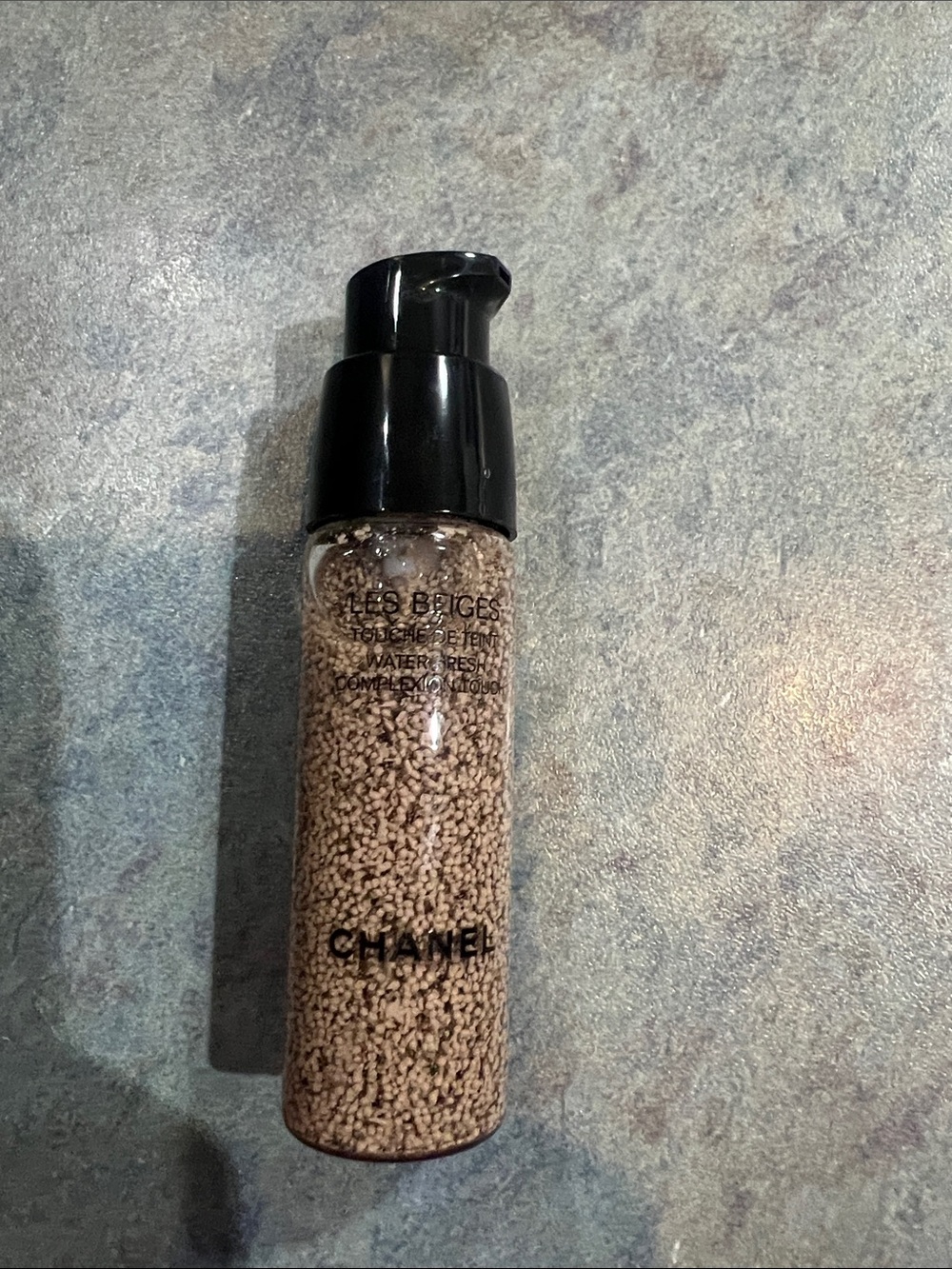CHANEL Les Beiges Primer Gel - Beige Speckled Bottle 20ml travel size